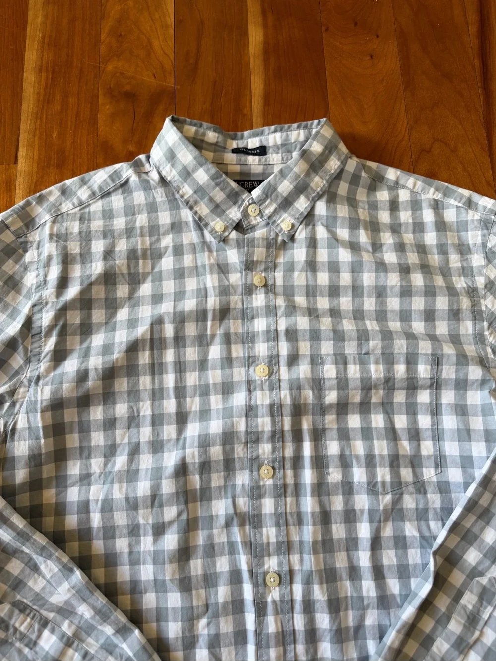 J. Crew men’s long sleeve button‎ down gray and white checkered shirt size large